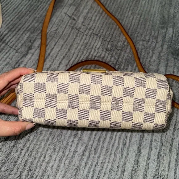 Louis Vuitton Bag Damier Azur Croisette - Picture 3 of 4